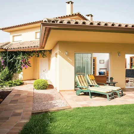 Villa Modern Villa In Les Corts With Pool L' Escala