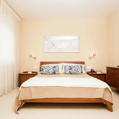 Modern Villa In Les Corts With Pool * L' Escala